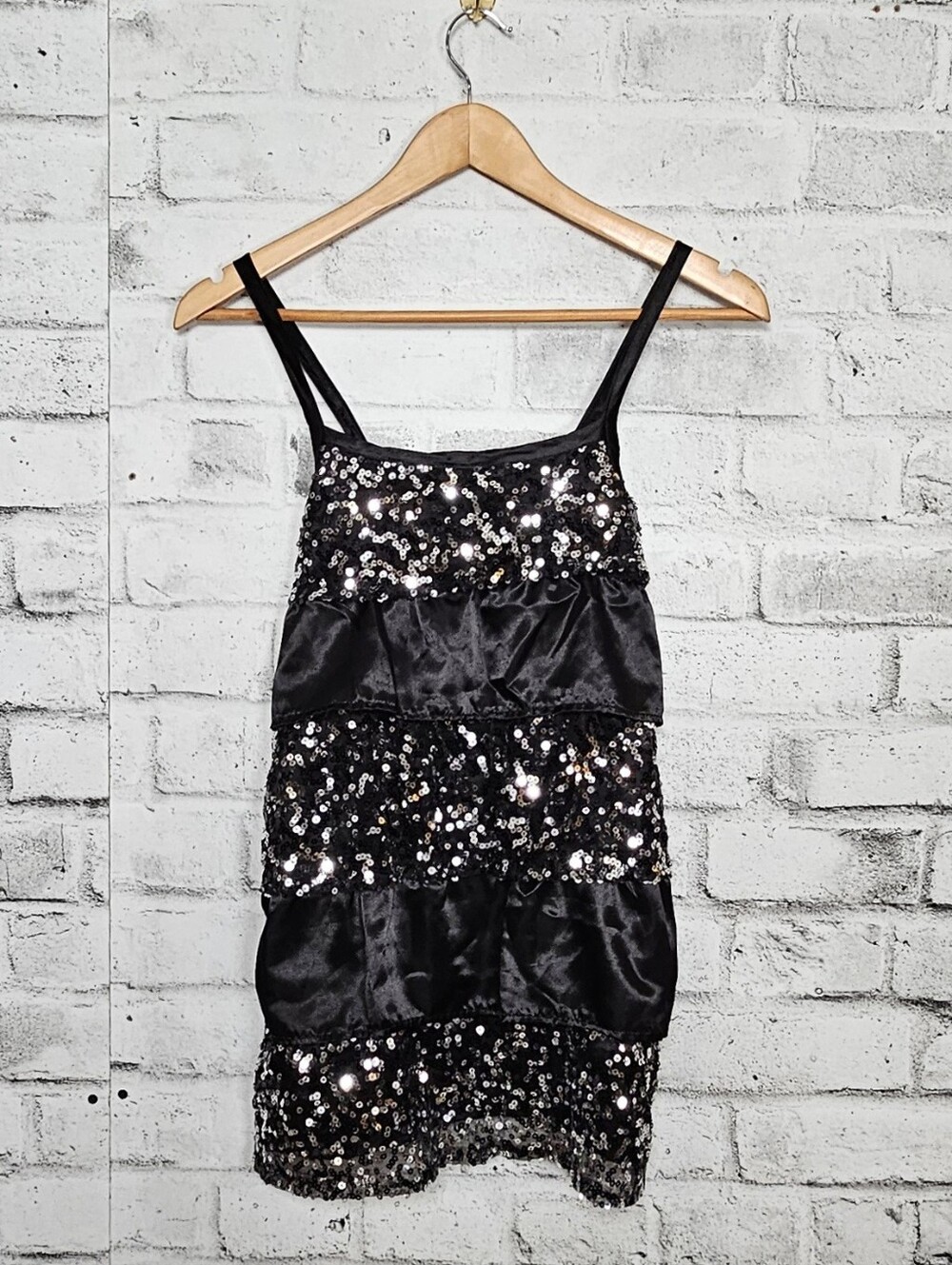 Marc & Maddie Black Sequin Tiered Party Dress/Top Size 16